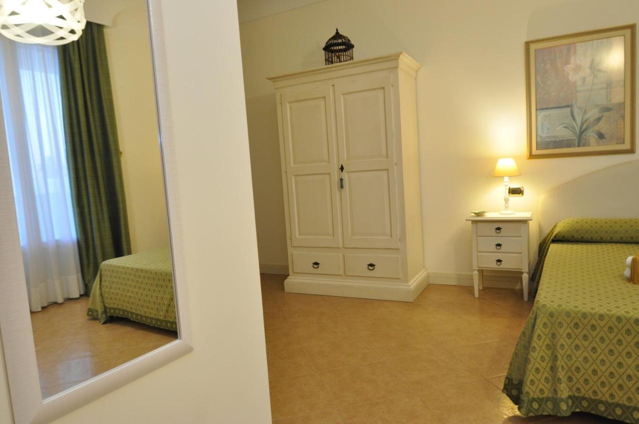 Villa Marcella Room Porto Cesareo Ngoại thất bức ảnh