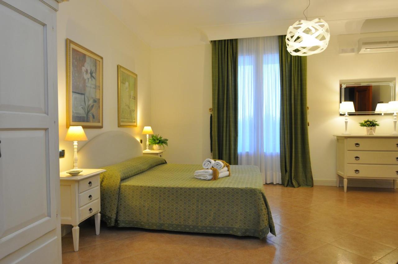 Villa Marcella Room Porto Cesareo Ngoại thất bức ảnh
